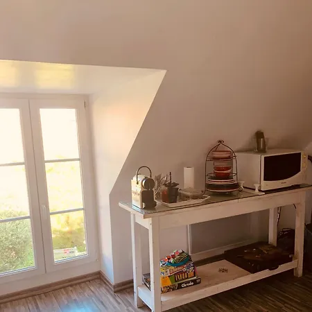 Country house Et Jardin Village Au Bord De L Eau Cour Et Garage Prives *