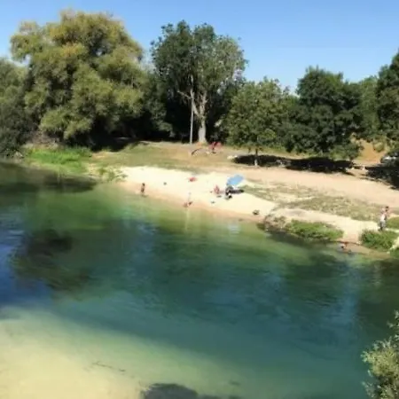 Country house Et Jardin Village Au Bord De L Eau Cour Et Garage Prives *